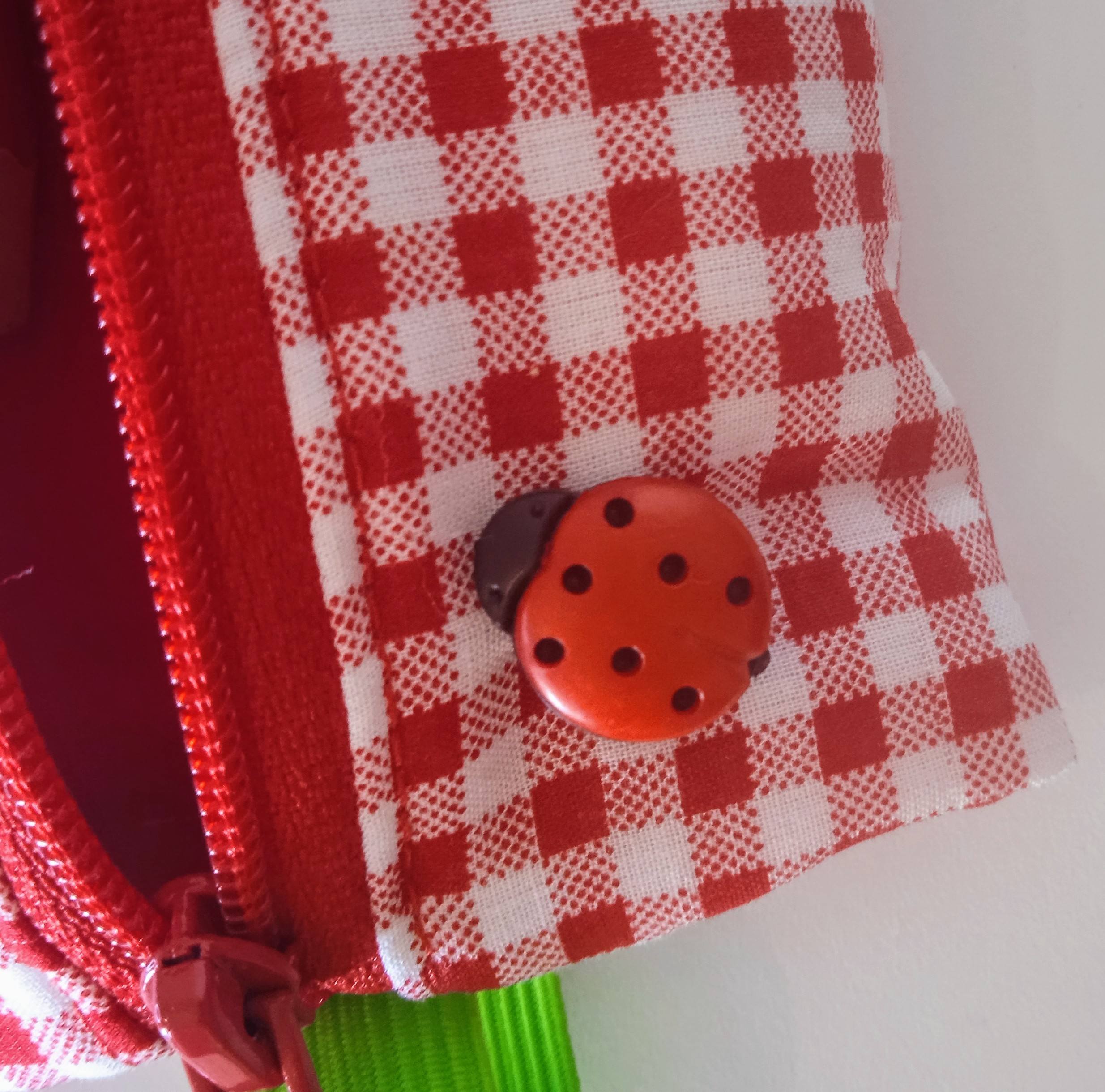 Astuccio Quadrettini Bianco/Rosso - Image 3
